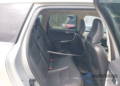 2012 Volvo Xc60 T6/T6 Platinum/T6 Premier Plus/T6 R-Design/T6 R-Design Platinum/T6 R-Design Premier Plus z USA, uszkodzony, nr VIN YV4902DZ2C2292882